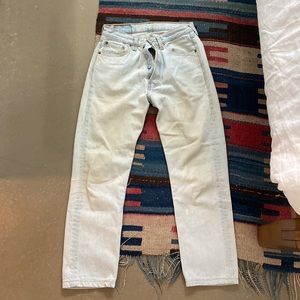 Vintage light Levi’s 501’s sz 27